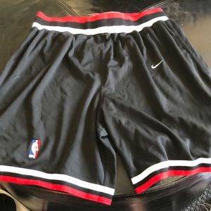 1990’s men Nike Chicago bulls basketball shorts